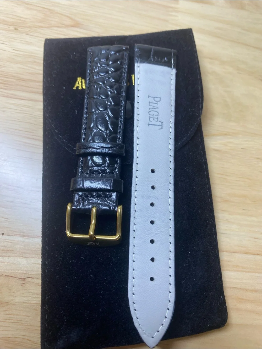 Black Croc-Embossed Leather Watch Strap with Gold Buckle Piaget 20mm